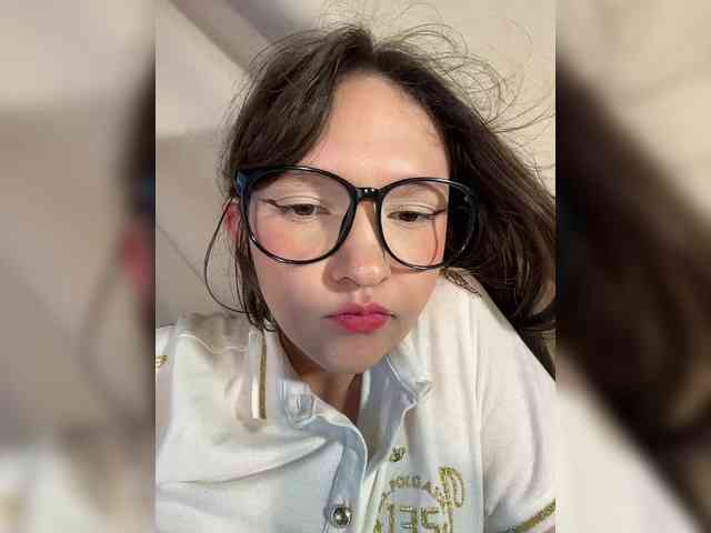 CuteLolly webcam