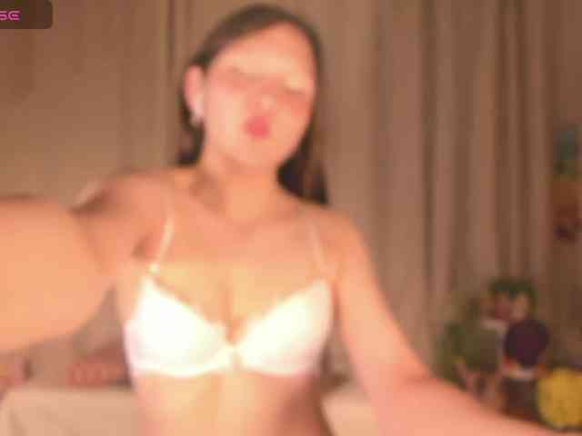 CuteLolly webcam