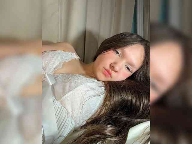 CuteLolly webcam