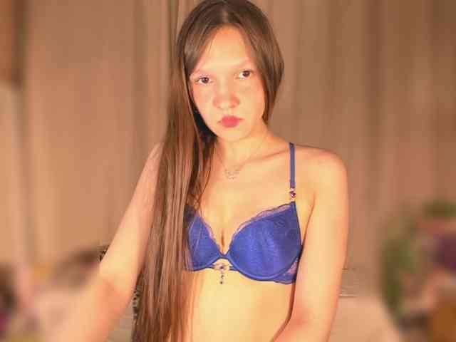 CuteLolly webcam