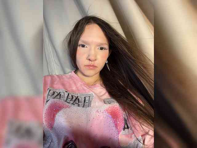 CuteLolly webcam