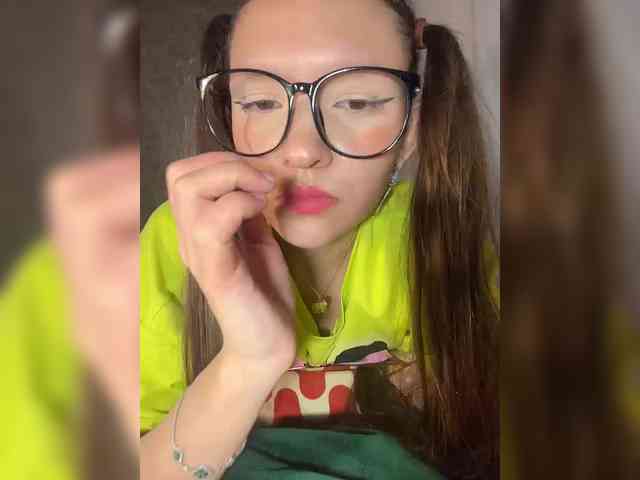 CuteLolly webcam