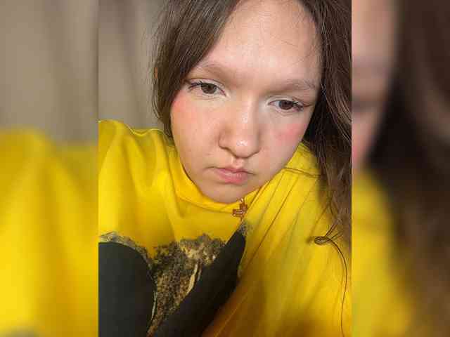 CuteLolly webcam