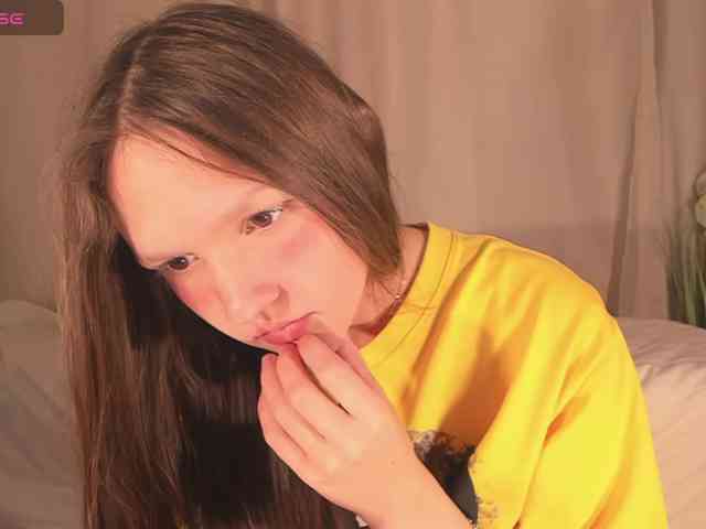 Model: CuteLolly