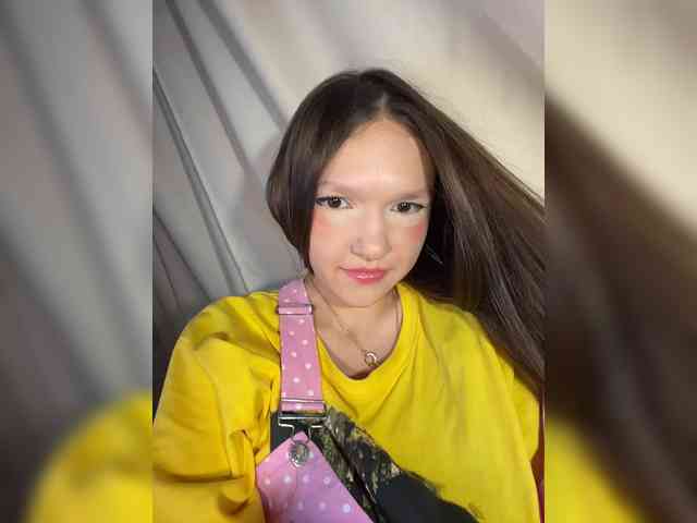 CuteLolly webcam