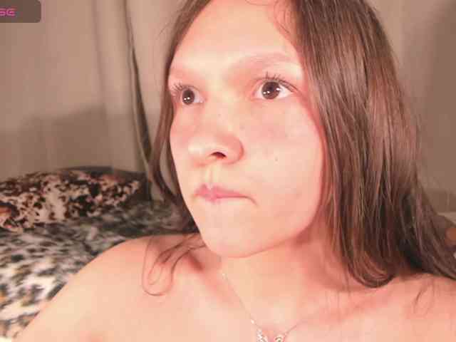 CuteLolly webcam