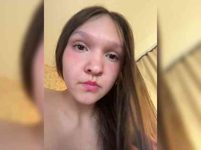 Model: CuteLolly