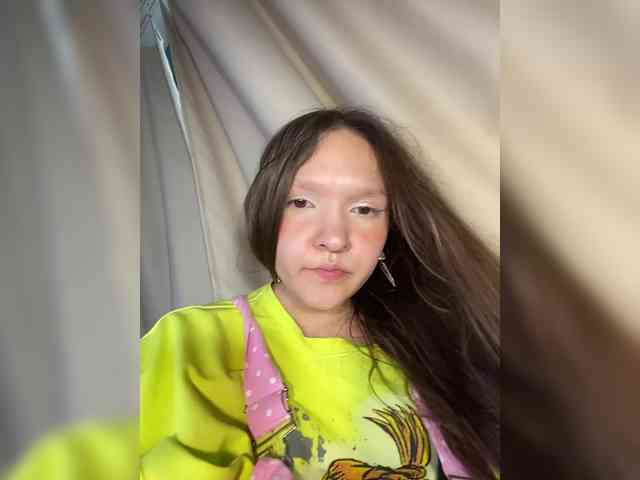 CuteLolly webcam