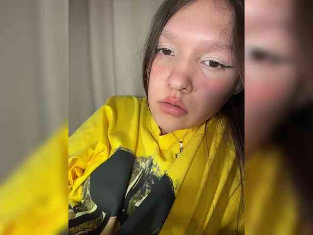 CuteLolly webcam