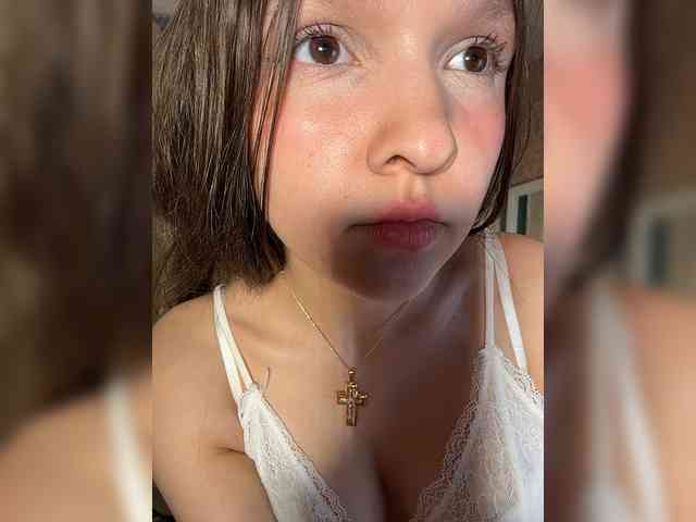 CuteLolly webcam