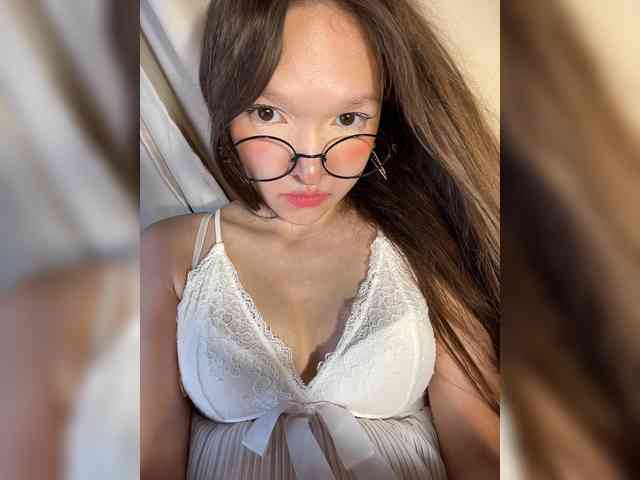 CuteLolly webcam