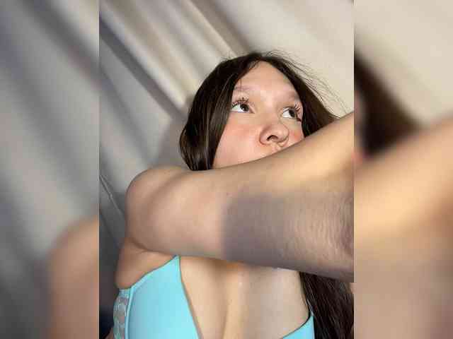 CuteLolly webcam