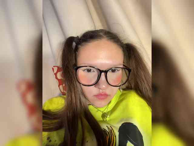 CuteLolly webcam
