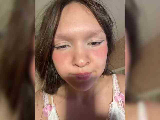 Модель: CuteLolly
