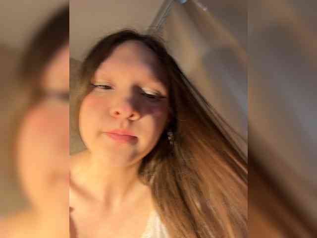 CuteLolly webcam