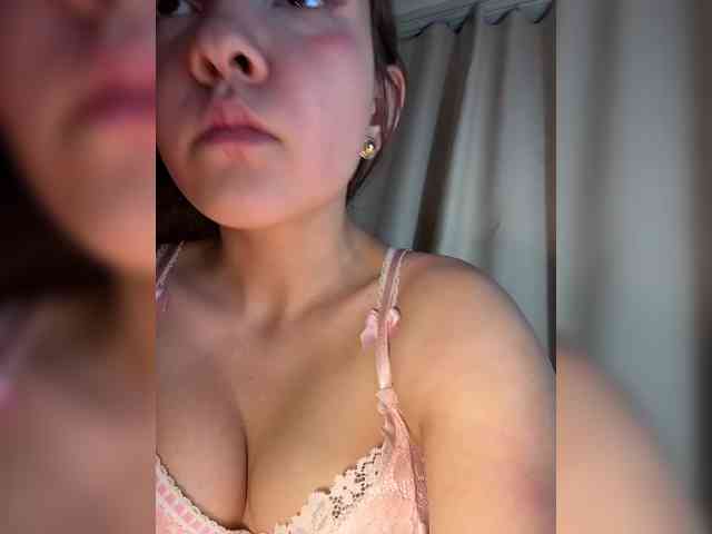 CuteLolly webcam