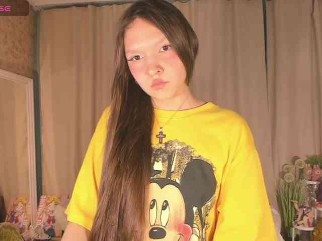 CuteLolly webcam