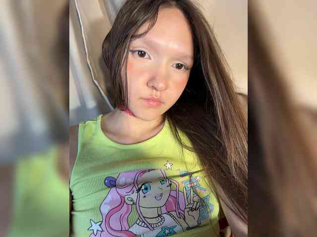 CuteLolly webcam