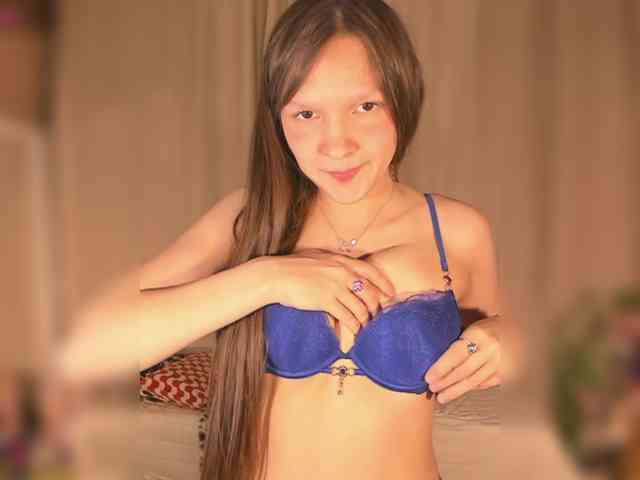 CuteLolly webcam