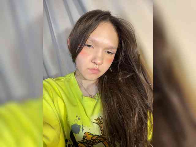 CuteLolly webcam