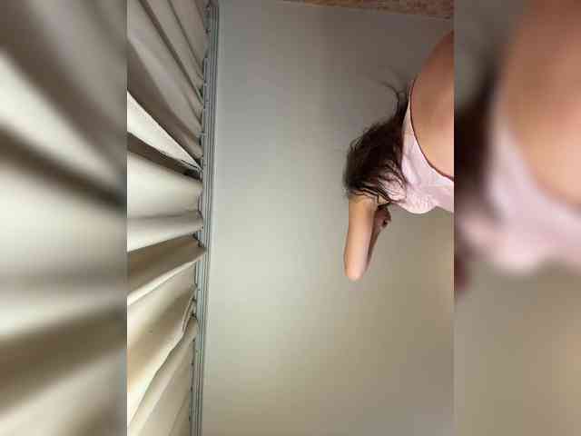 CuteLolly webcam