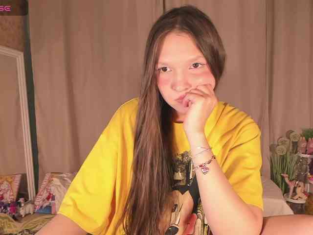 CuteLolly webcam