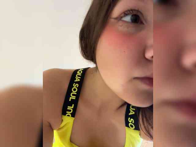 CuteLolly webcam