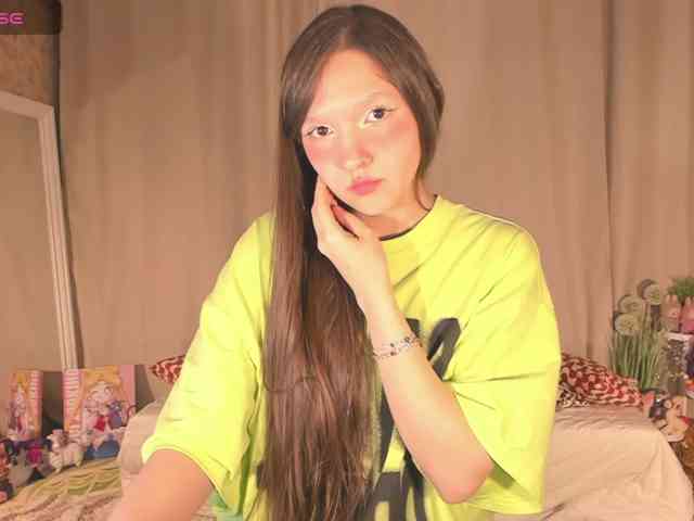 CuteLolly webcam
