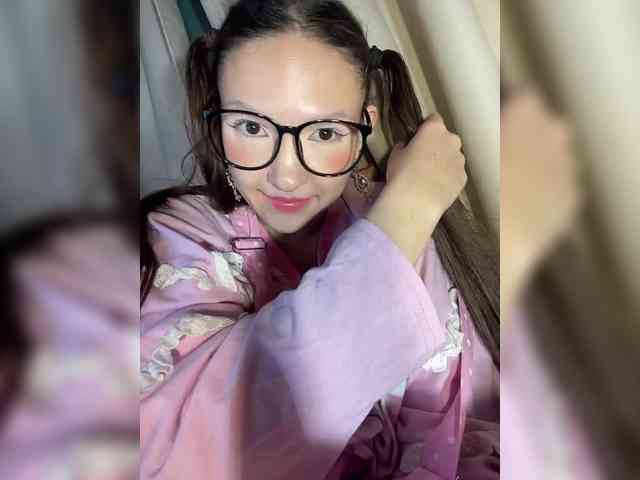 CuteLolly webcam