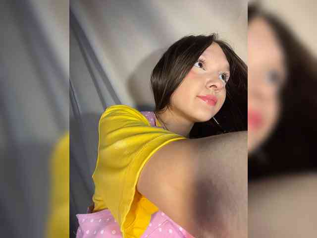 CuteLolly webcam