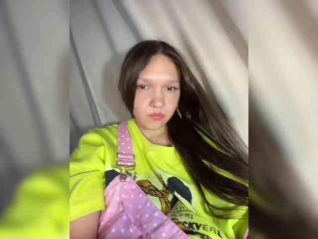 CuteLolly webcam