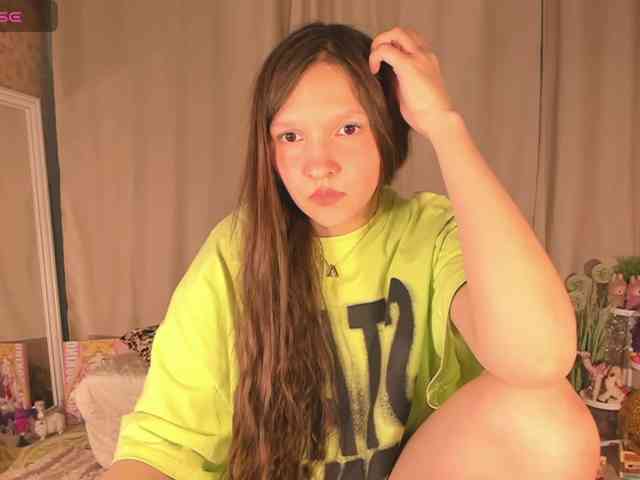 CuteLolly webcam