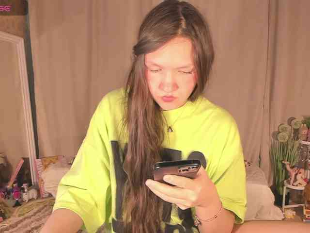 CuteLolly webcam