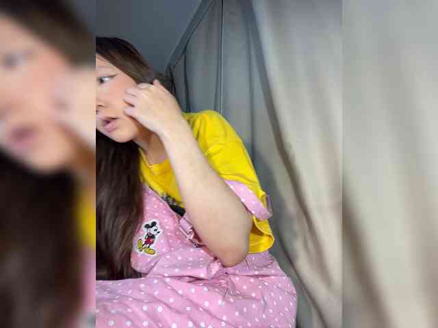 CuteLolly webcam