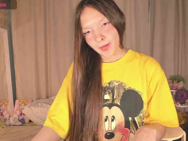 CuteLolly webcam
