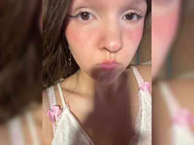 Cute-Lolly