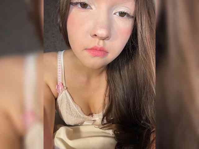 CuteLolly webcam