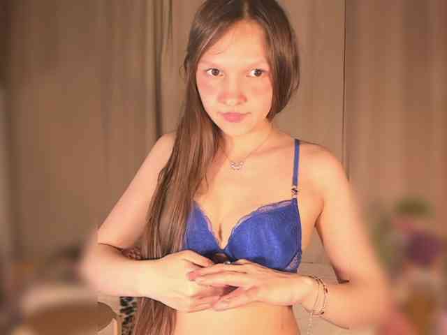 CuteLolly webcam