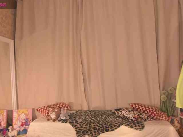 CuteLolly webcam