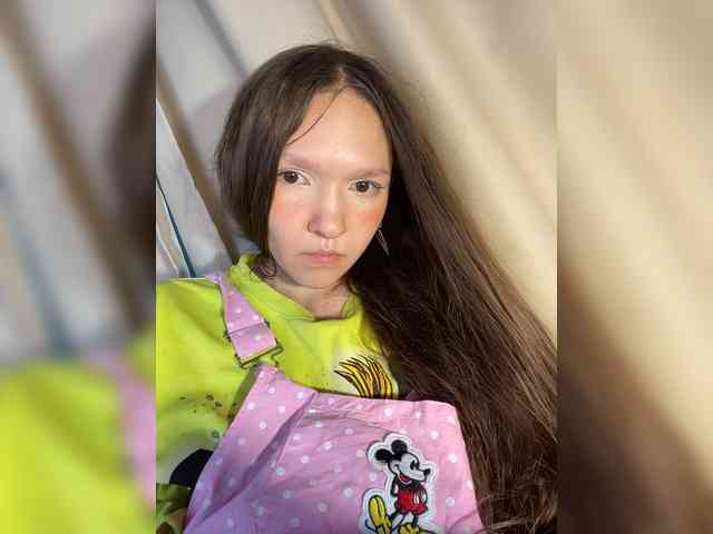 CuteLolly webcam