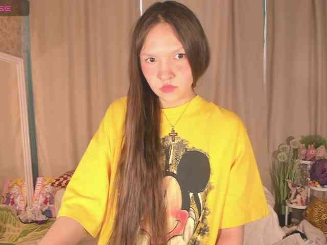 CuteLolly webcam