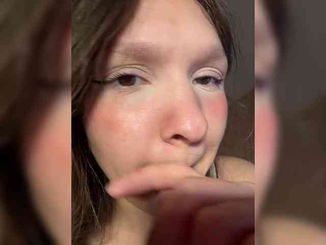 CuteLolly webcam