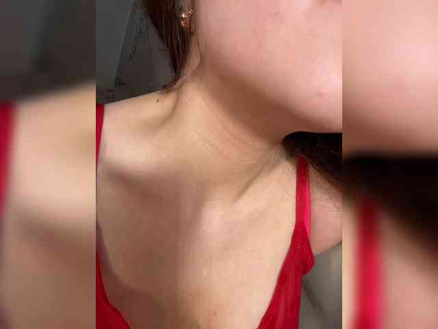 Cute-Lolly Sex Cam Show