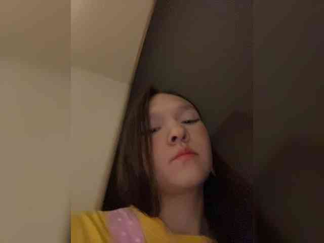 CuteLolly webcam