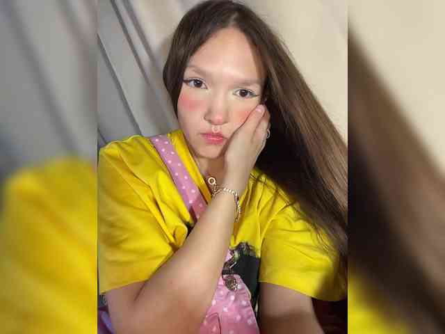 CuteLolly webcam
