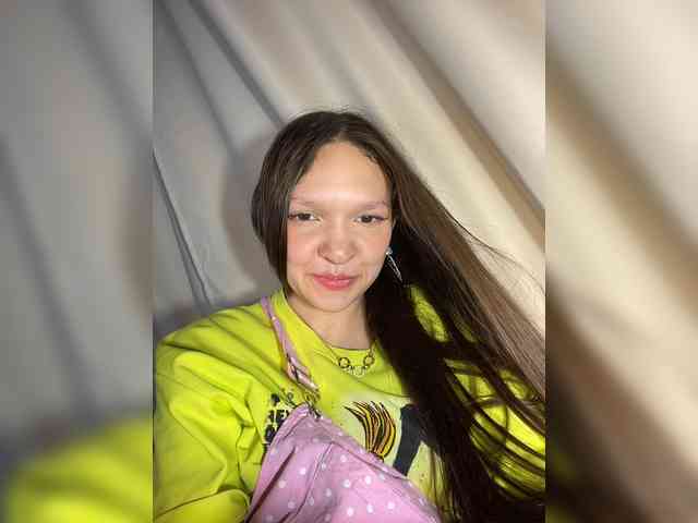 CuteLolly webcam
