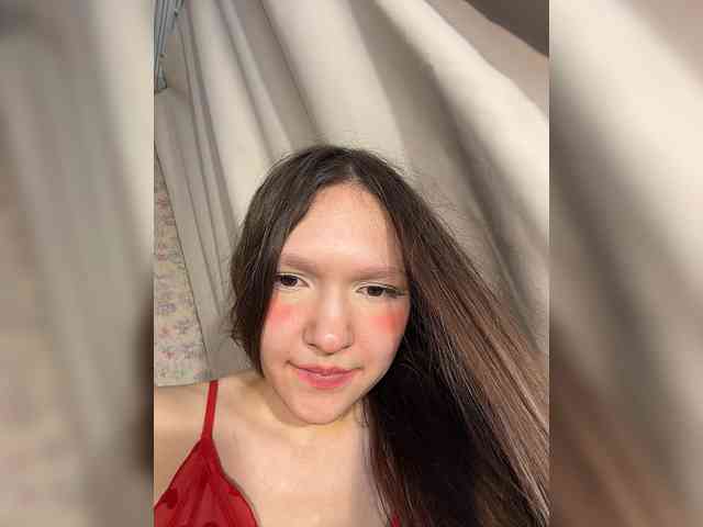 Cute-Lolly Sex Cam Show