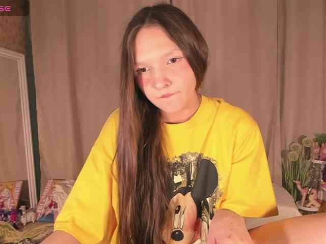 CuteLolly webcam