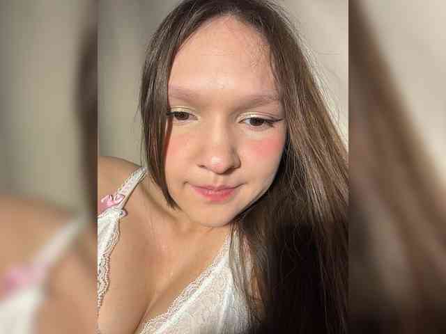 CuteLolly webcam