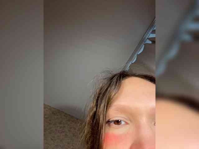 Cute-Lolly Sex Cam Show